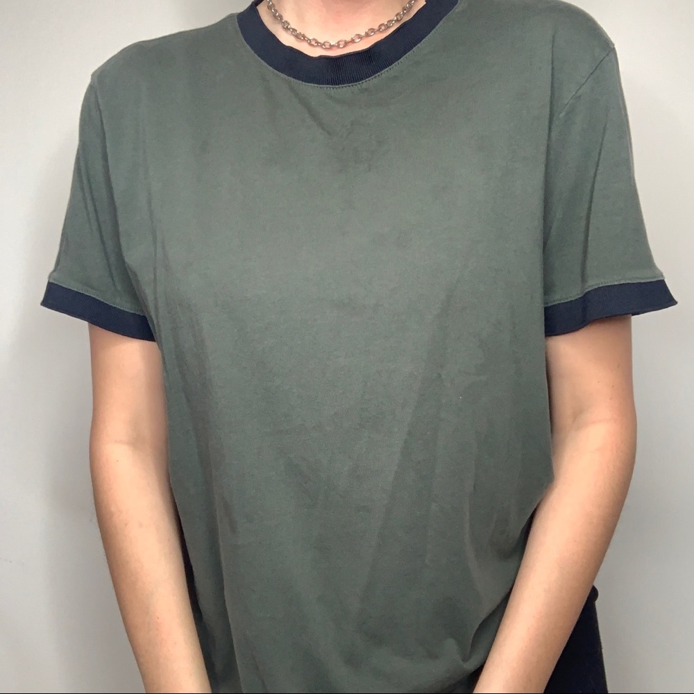 BASIC SHORT SLEEVE